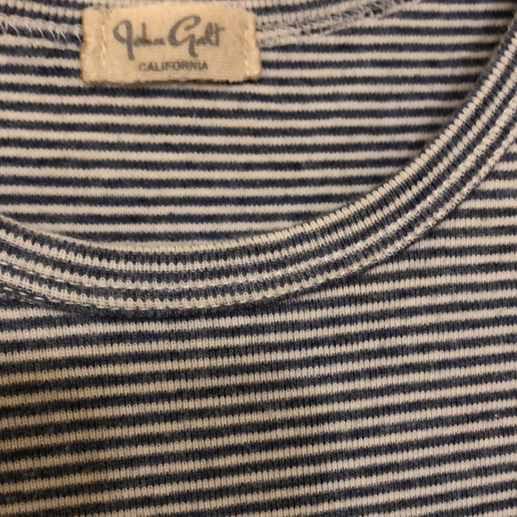 Brandy Melville top with flowers embroidery - Picture 3 of 4